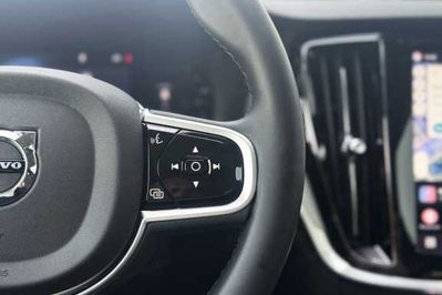 Volvo V60 T6 AWD Plug-In Hybrid Ultra Bright aut