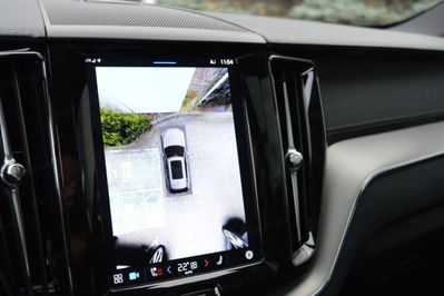 Volvo XC60 T6 Plug-In Hybrid AWD Ultra Dark aut