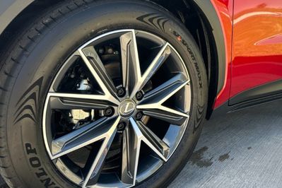 Lexus LBX Cool 1.5 Hybrid