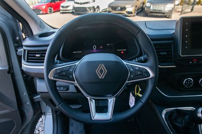 Renault Trafic L2H1 Zabudowa Brygadowa