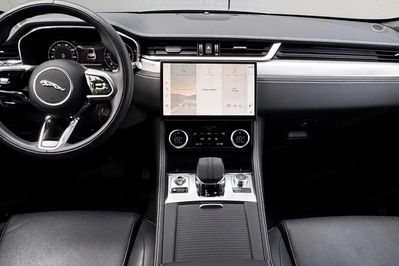 Jaguar F-Pace D200 AWD R-Dynamic S