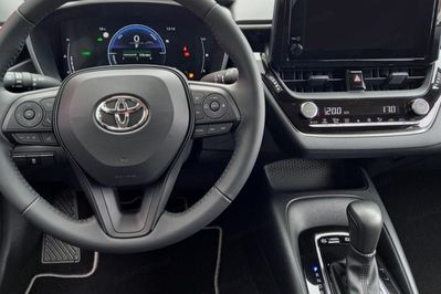 Toyota Corolla Active 1.8 Hybrid