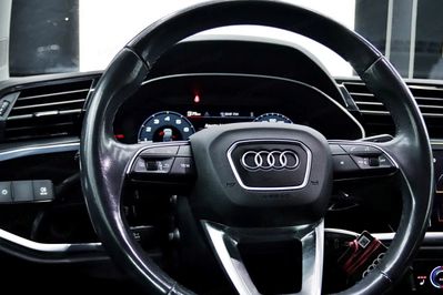 Audi Q3 35 TFSI mHEV S tronic