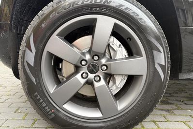 Land Rover Defender 110 D350 X-Dynamic HSE