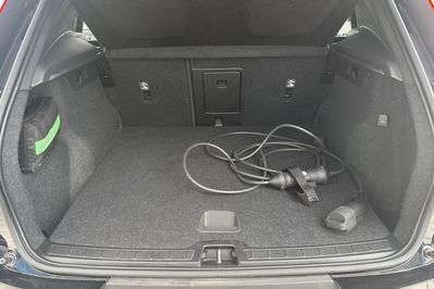 Volvo XC40 T5 PHEV Plus Dark