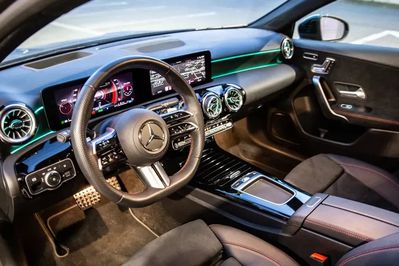 Mercedes Klasa A 250 e AMG Line