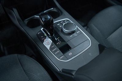 BMW Seria 1 118i Advantage