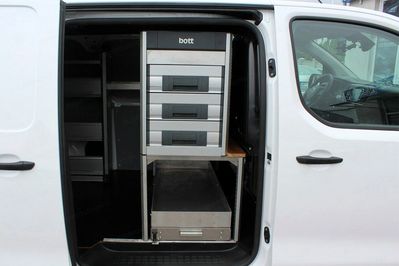 Toyota ProAce Long L2H1 Zabudowa Warsztatowa