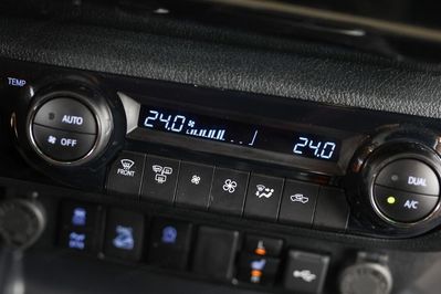 Toyota HiLux 2.8 d-4D Mhev Double Cab Executive 4X4