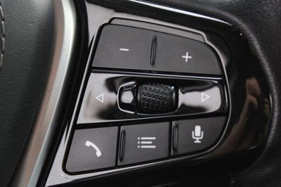 BMW Seria 5 520d xDrive Luxury Line