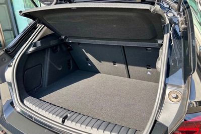 BMW Seria 1 120 mHEV aut