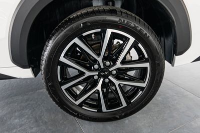Jac JS8 Pro 1.5 T-GDI 7 DCT 7os.