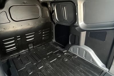 Ford Transit Courier Trend