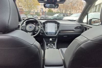 Subaru Forester e-Boxer Platinum  2.0i-L