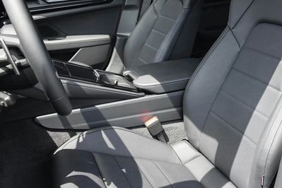 Porsche Panamera 4