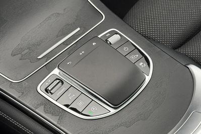 Mercedes GLC 300.4MATIC 9G-Tronic