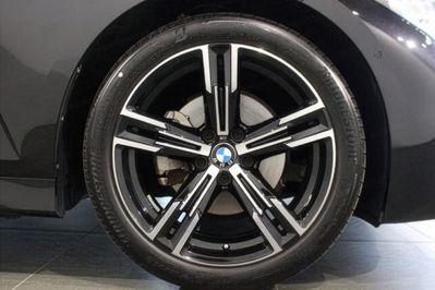 BMW Seria 3 320i M Sport