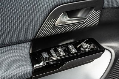 Citroen C5 Aircross Plus eDCT6 1.2 mHEV