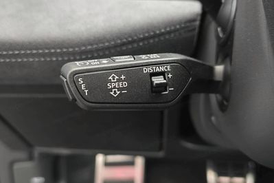Audi A6 E-tron quattro Avant