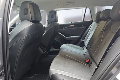 Volkswagen Passat 1.5 TSI  DSG