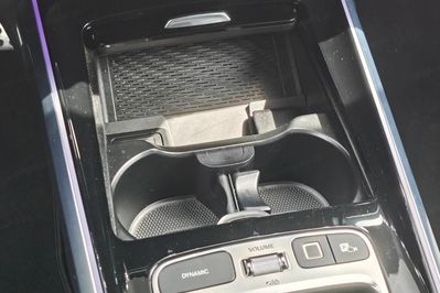 Mercedes GLB 200 mHEV AMG Line 7G-DCT