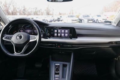 Volkswagen Golf TDI Life DSG