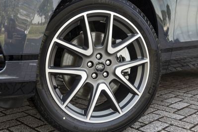 Land Rover Range Rover Velar P400e Dynamic HSE