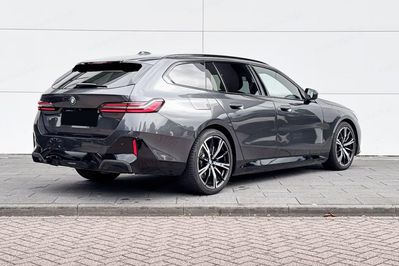 BMW Seria 5 Touring 520d xDrive M Sport