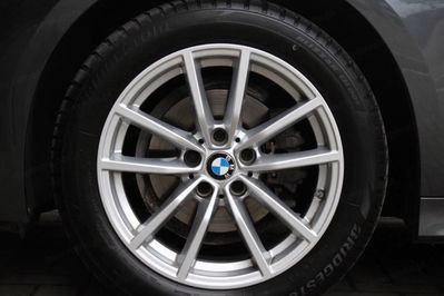 BMW Seria 3 318d Advantage aut