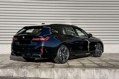 BMW Seria 5 Touring 520d xDrive M Sport