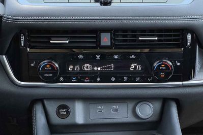 Nissan X-Trail Tekna e-POWER 4WD 1.5