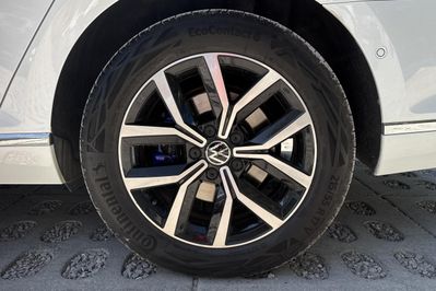 Volkswagen Passat GTE 1.4 TSI Plug-In Hybrid  DSG