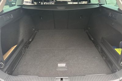 Volkswagen Passat Elegance 2.0 TSI  DSG