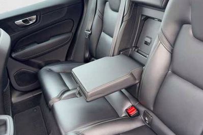 Volvo XC60 B4 B Plus Bright