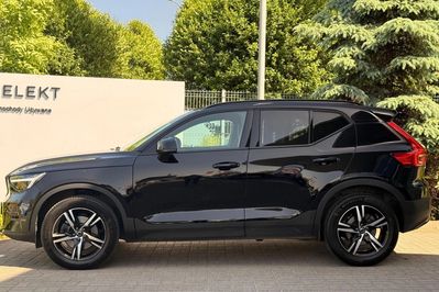 Volvo XC40 B4 Plus Dark