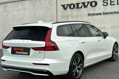 Volvo V60 B4 B Plus Dark aut