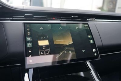 Land Rover Range Rover Sport 4.4 V8 P530 Autobiography