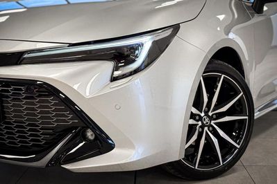 Toyota Corolla GR Sport 2.0 Hybrid Dynamic Force