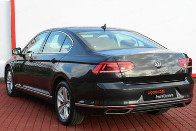 Volkswagen Passat 1.5 TSI EVO Elegance
