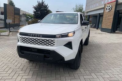 Toyota HiLux mHEV Double Cab Live 4x4 aut