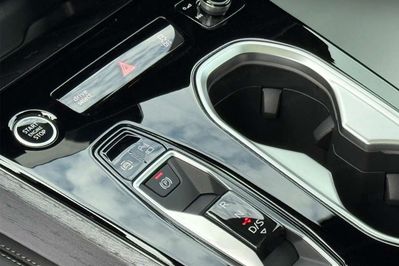 Audi A6 TDI quattro S line Avant