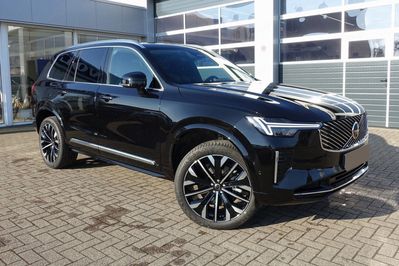 Volvo XC90 T8 AWD Plug-In Hybrid Ultra Bright