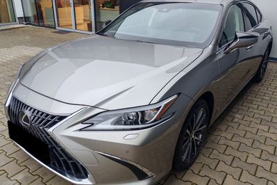 Lexus ES 300h Business Edition 2.5 E-CVT