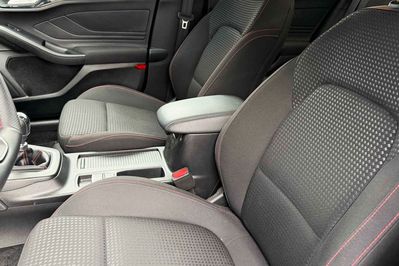 Ford Focus ST-Line X  1.0 EcoBoost