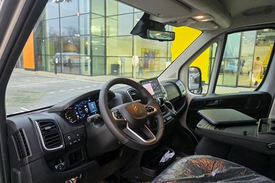 Citroen Jumper L4H2 Zabudowa Brygadowa AT8