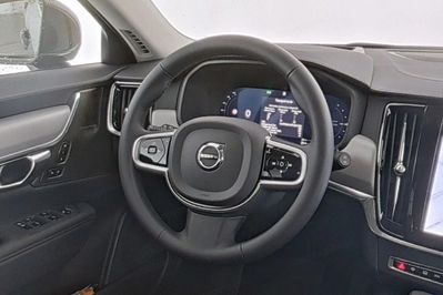 Volvo V90 T6 AWD Plug-In Hybrid Plus Bright aut
