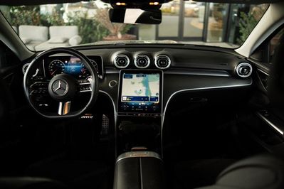 Mercedes Klasa C Kombi 200 4MAITIC AMG Line