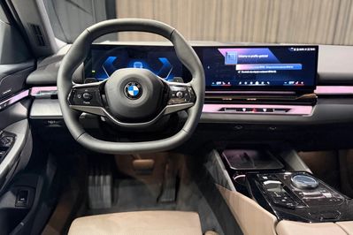 BMW Seria 5 520d mHEV aut