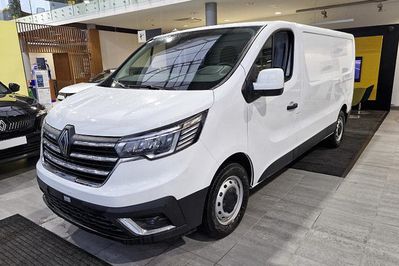 Renault Trafic L2H1 Extra AT9