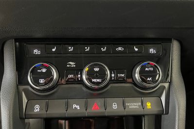 Skoda Karoq 1.5 TSI ACT Selection DSG